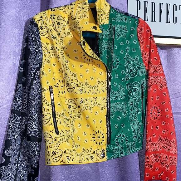 Stylish Jacket - Picture 8 of 9